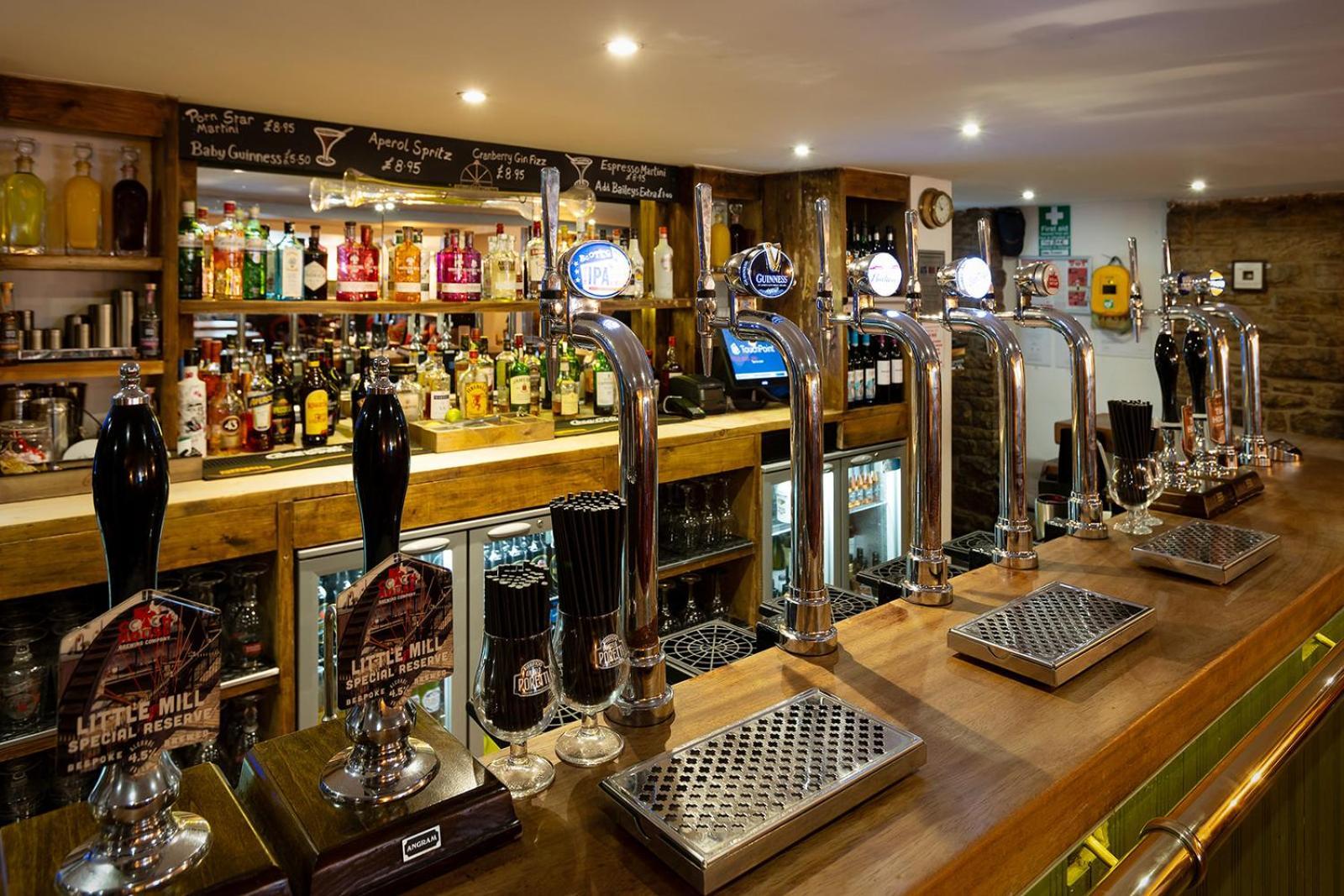 The Little Mill Inn New Mills Exterior photo